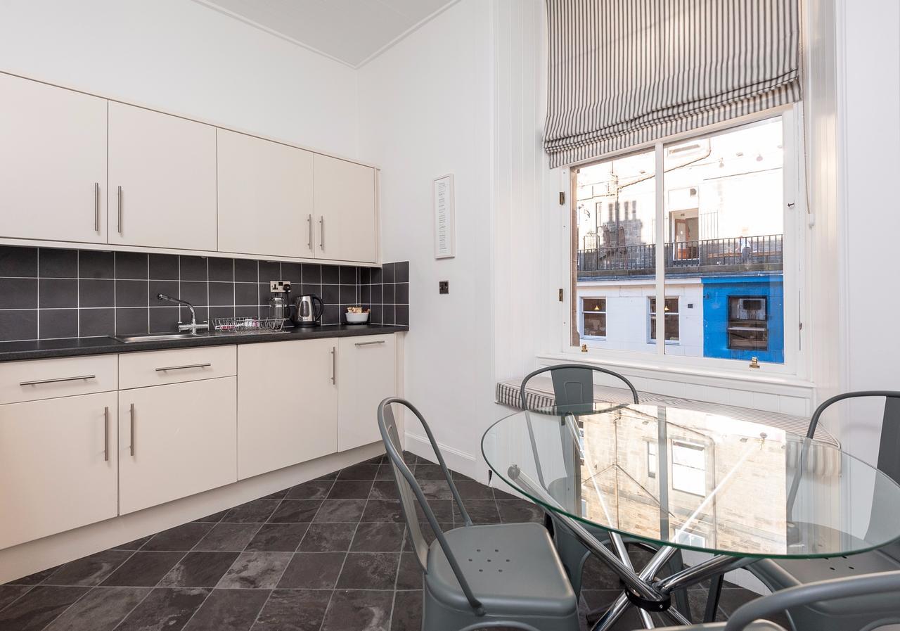 Apartament West Bow Just Off Royal Mile Edynburg Zewnętrze zdjęcie